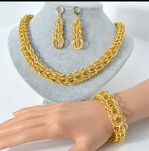 Load image into Gallery viewer, Luxury 18k gold plated necklace set