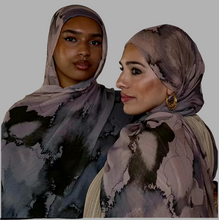 Load image into Gallery viewer, Water color cotton/modal hijab